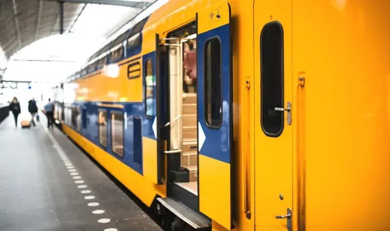 Picture of a open yellow train door