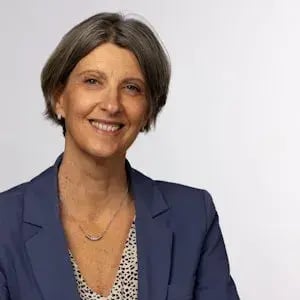 1741875660-diane-breure