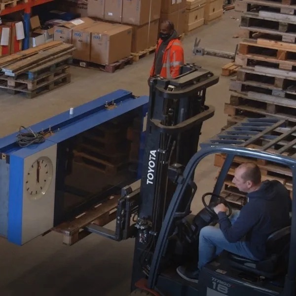 Informatie bord op heftruck